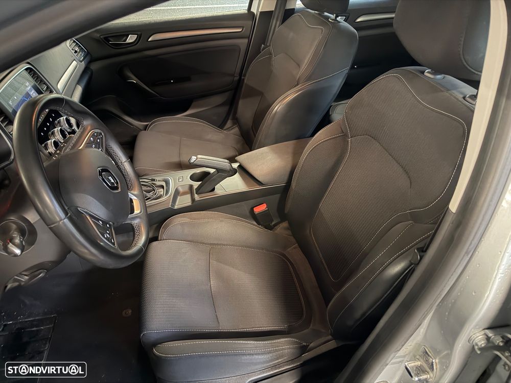 Renault Mégane 1.5 Blue dCi Limited EDC - 6