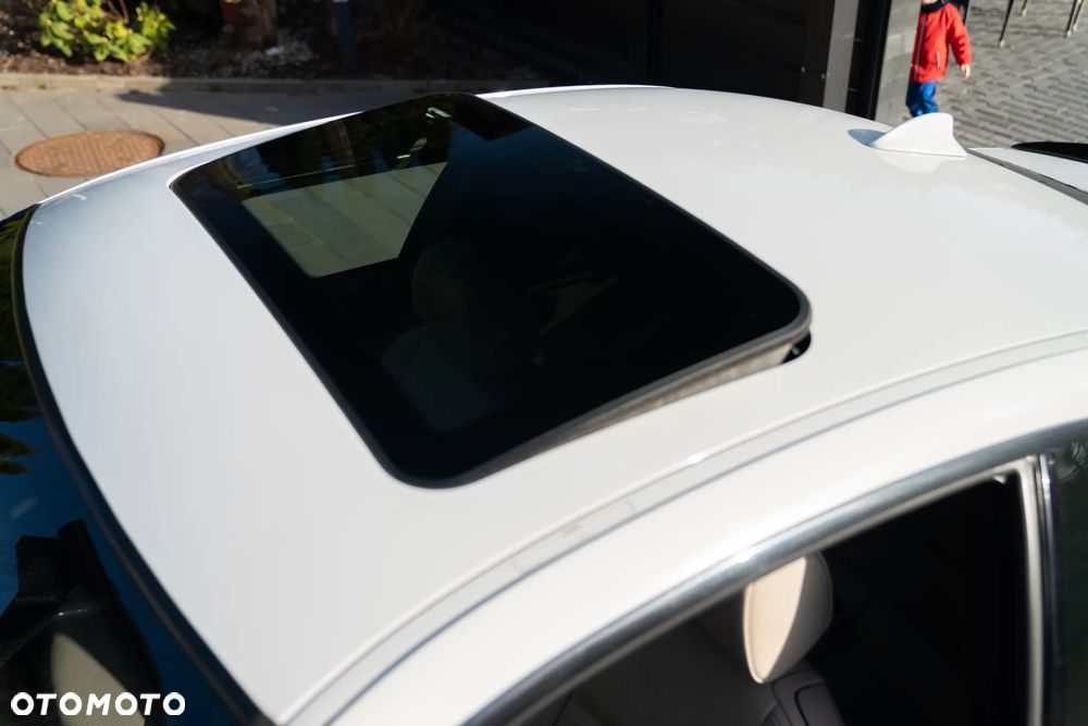 BMW Seria 3 335i - 30