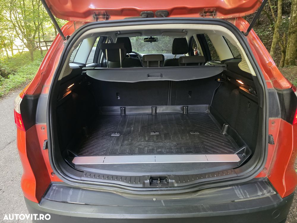 Ford Focus 1.6 TI-VCT Champions Edition - 18