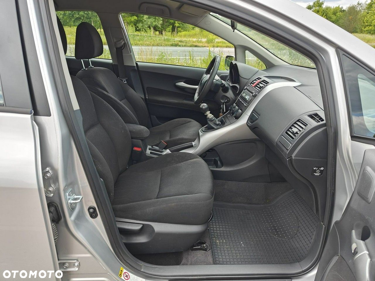 Toyota Auris - 14
