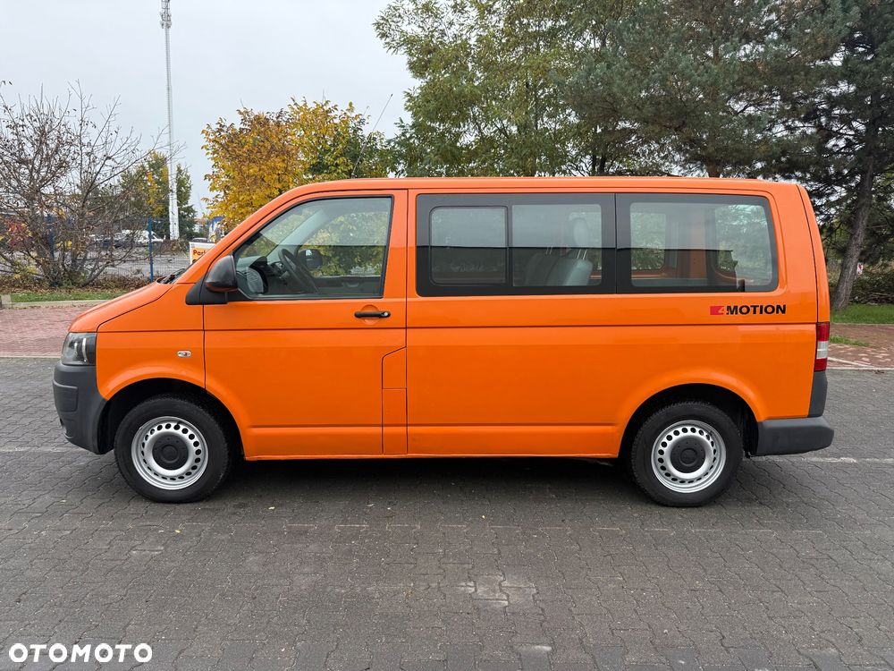 Volkswagen Transporter T5 TDI L1H1 4Motion - 8