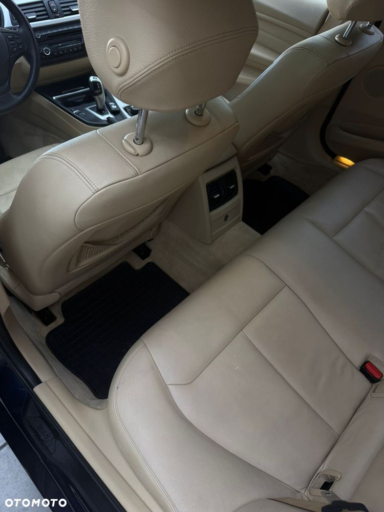 BMW Seria 3 - 17