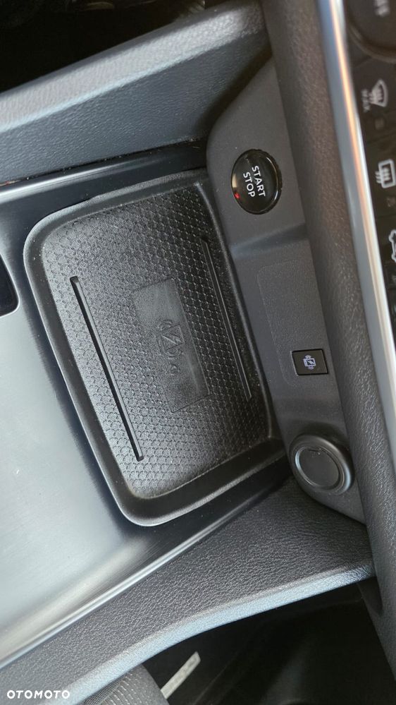 Nissan Qashqai 1.5 e-POWER N-Connecta - 17