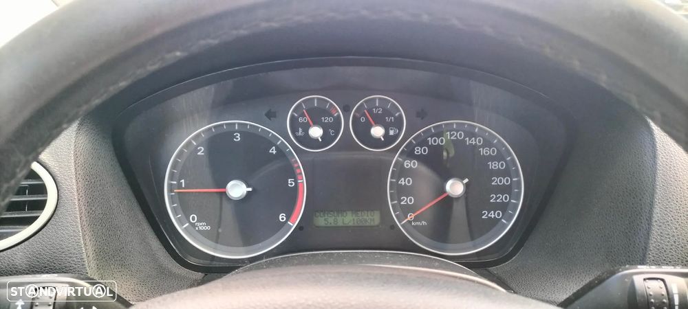Ford Focus SW 1.6 TDCi Connection - 23