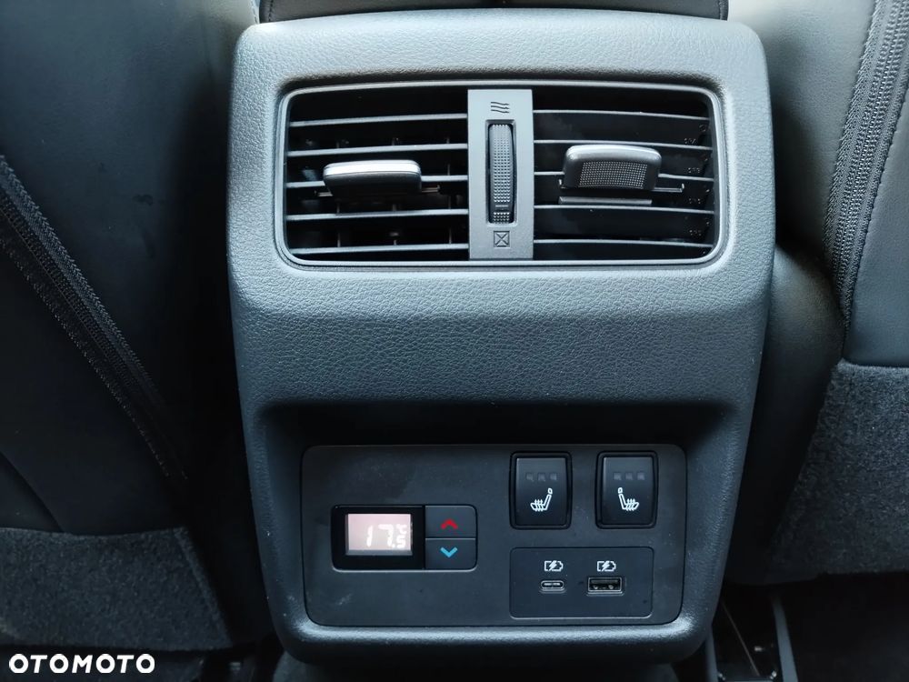 Nissan X-Trail 1.5 VC-T MHEV Tekna 2WD Xtronic - 28