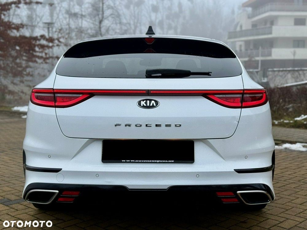 Kia ProCeed 1.6 T-GDI DCT7 OPF GT - 12