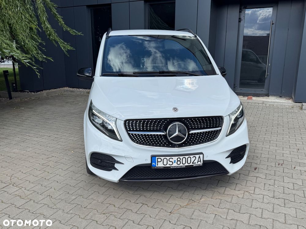 Mercedes-Benz Klasa V 300 d 4-Matic Exclusive 9G-Tronic (d³ugi) - 11