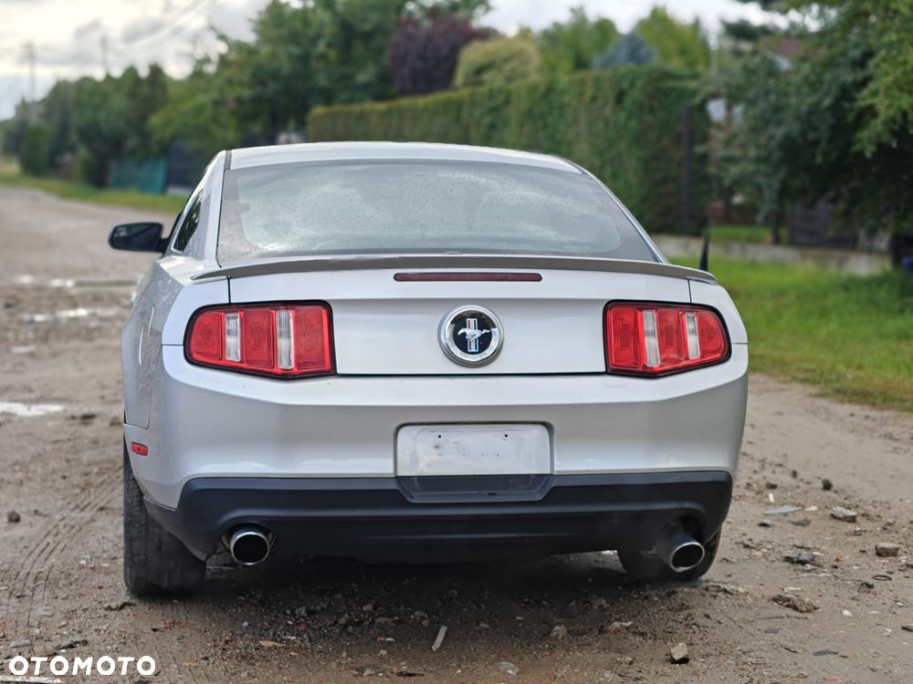 Ford Mustang 3.7 V6 Premium - 2