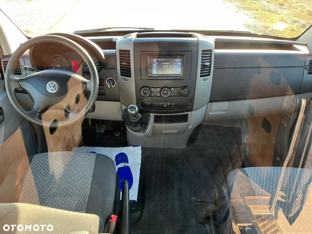 Volkswagen Crafter - 10