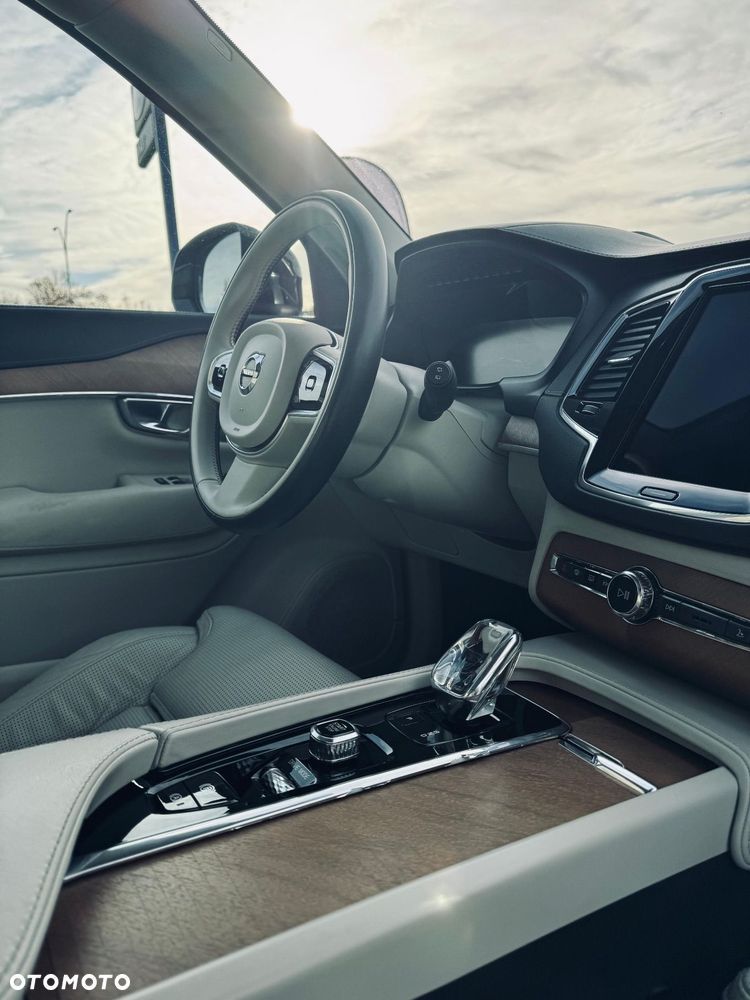 Volvo XC 90 B5 D AWD Inscription 7os - 29