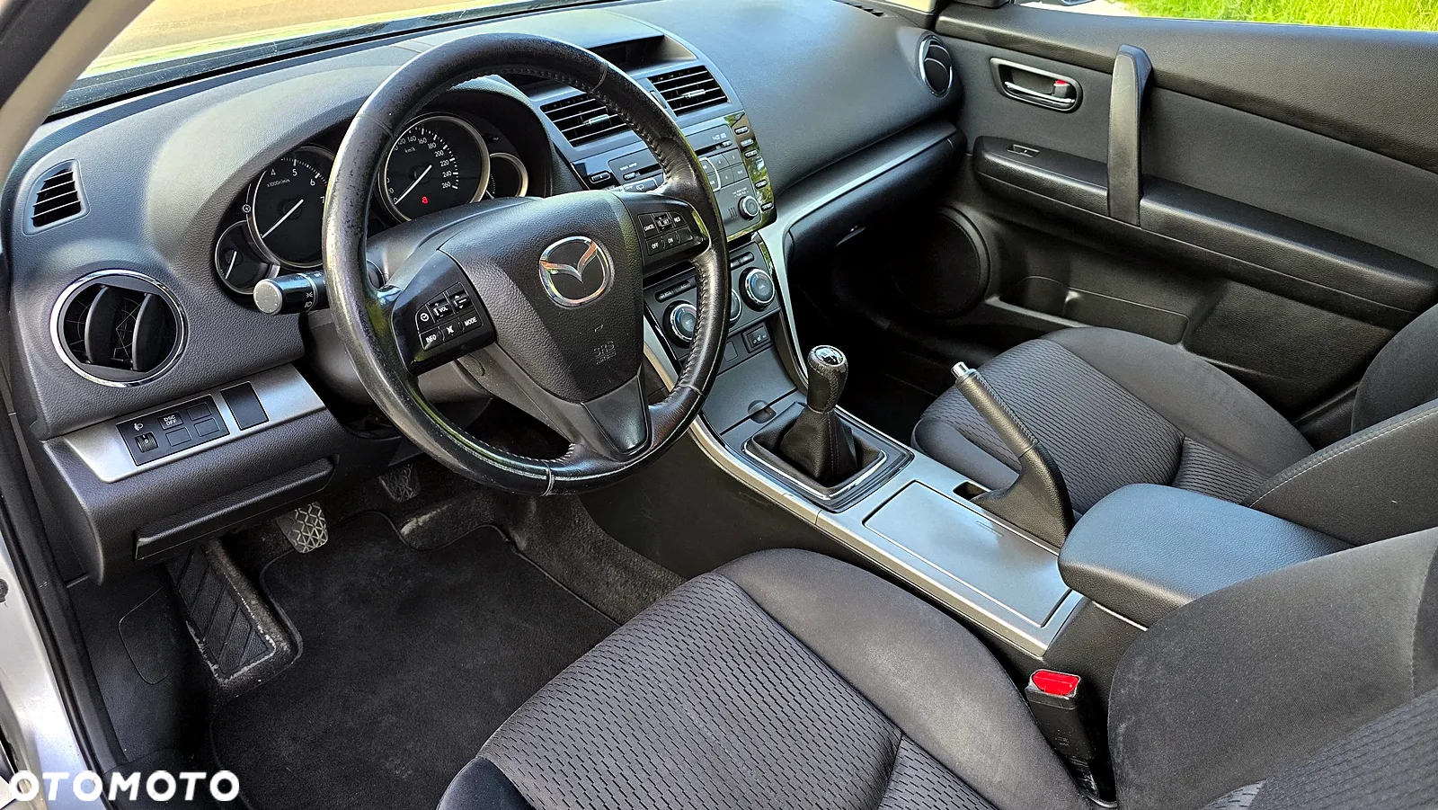 Mazda 6 Sport Kombi 2.0 MZR DISI Active - 12