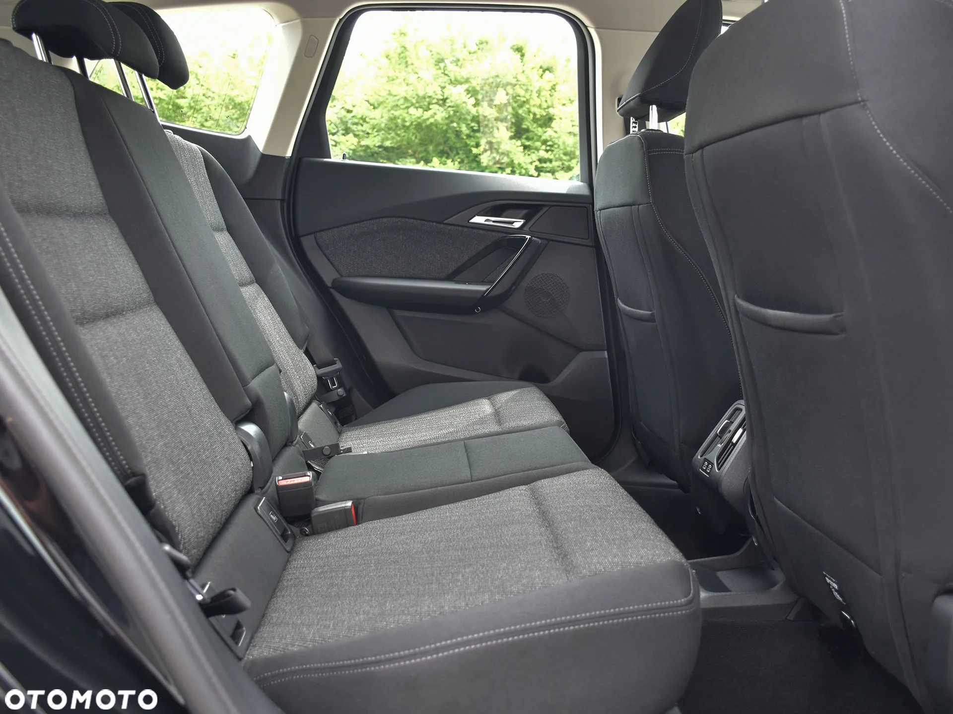 BMW X1 sDrive18i - 18