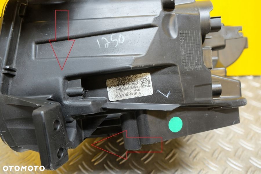 CADILLAC ESCALADE 2020-2021 REFLEKTOR LAMPA FULL LED PRAWA USA - 10