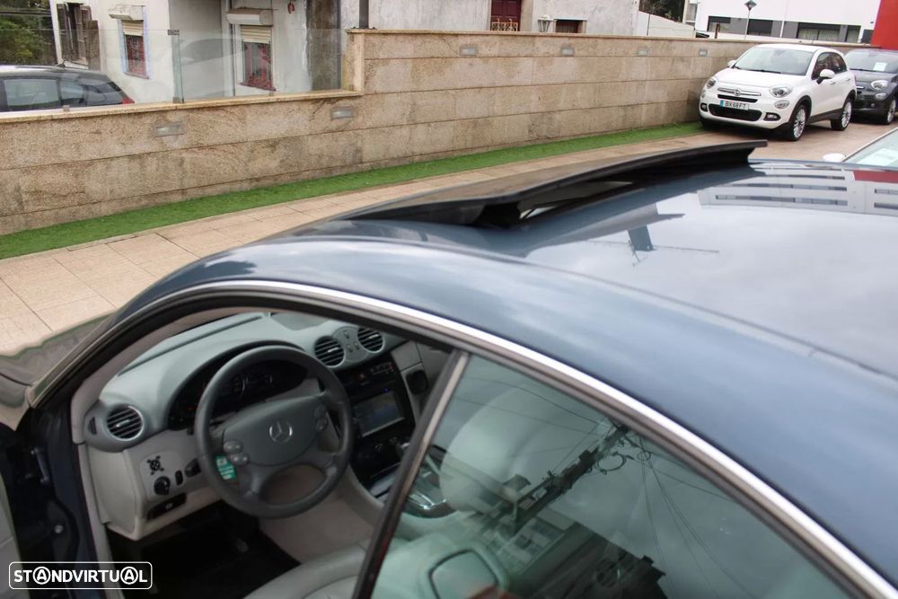 Mercedes-Benz CLK 240 - 7