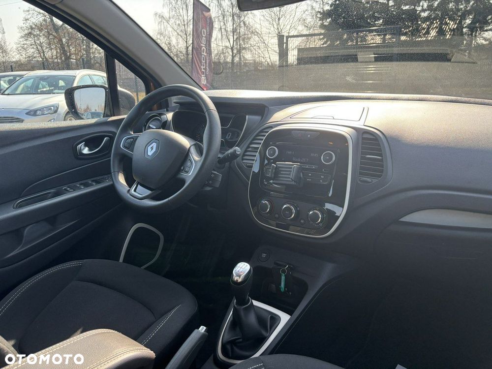 Renault Captur - 36