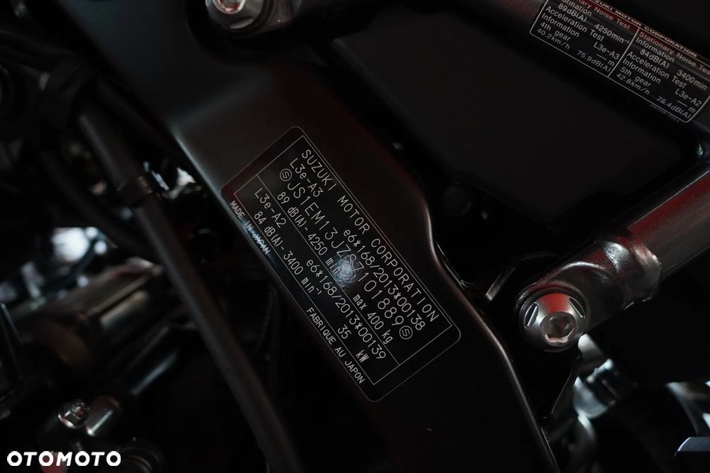 Suzuki GSX - 7