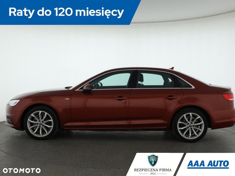 Audi A4 Limousine - 3