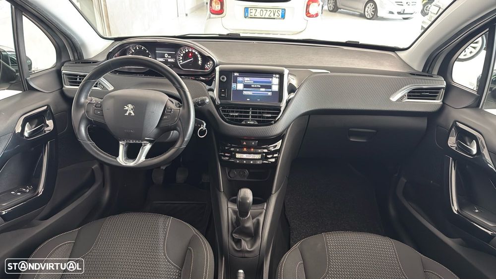 Peugeot 208 PureTech 82 Start & Stop Allure - 7