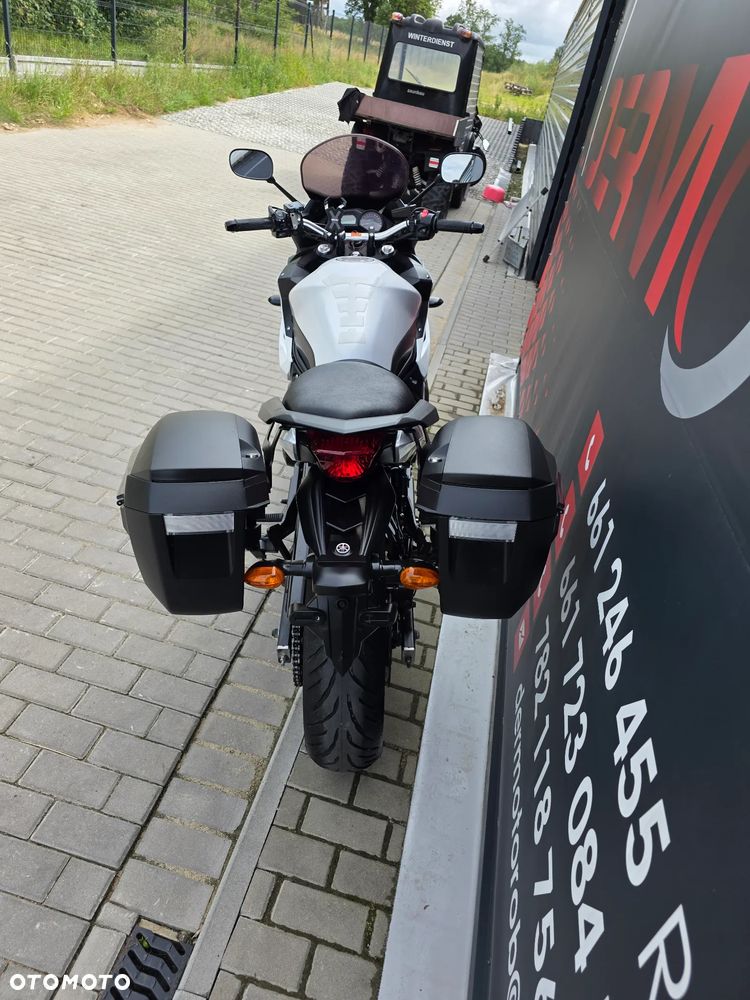 Yamaha XJ - 17