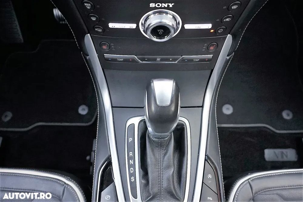 Ford Edge 2.0 TDCi Powershift Vignale - 5