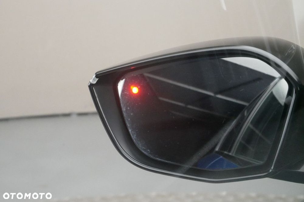 Peugeot 308 - 28