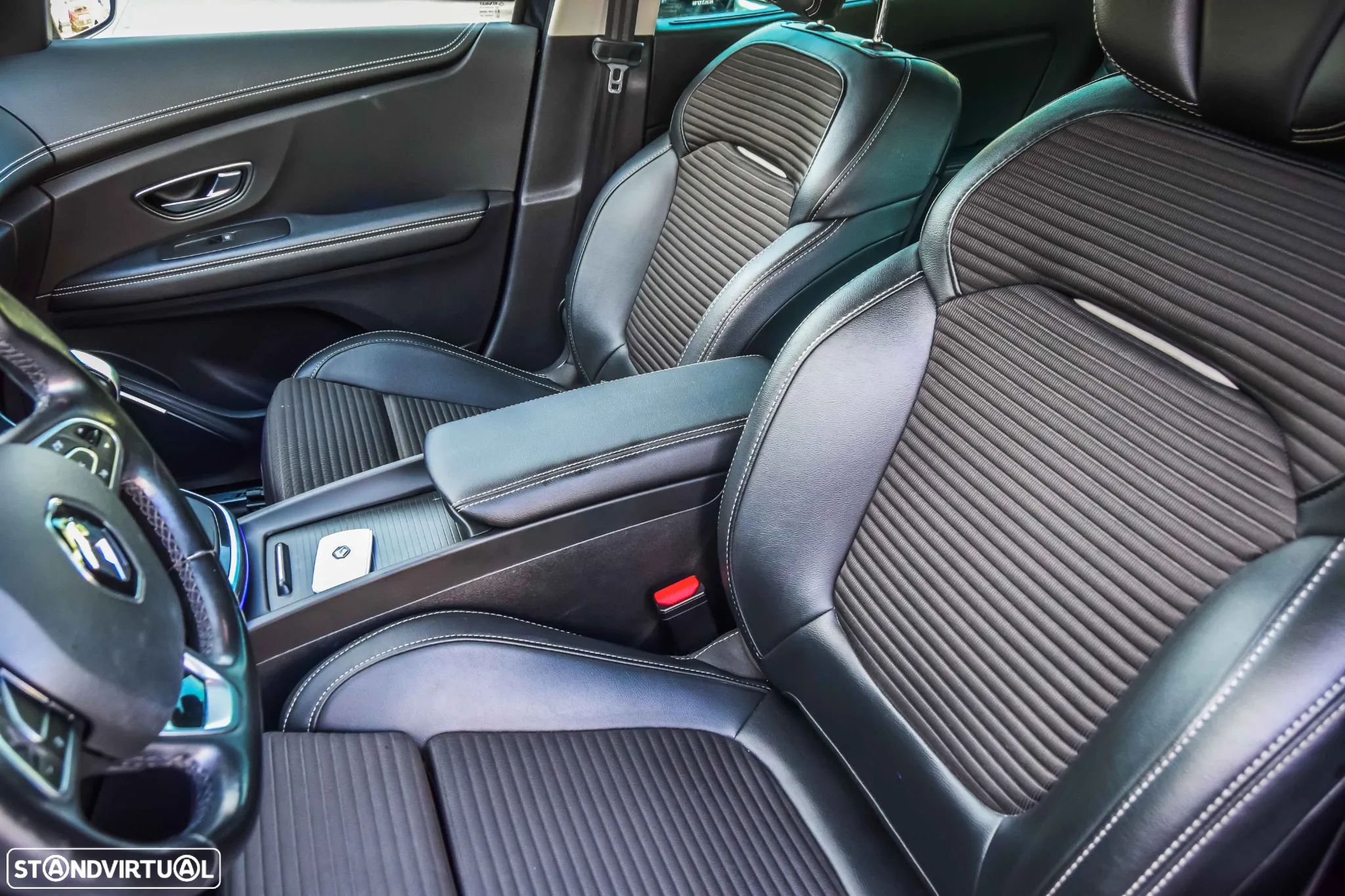 Renault Grand Scénic ENERGY dCi 160 EDC BOSE EDITION - 12