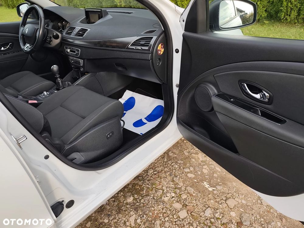 Renault Megane ENERGY TCe 115 Start & Stop Bose Edition - 13