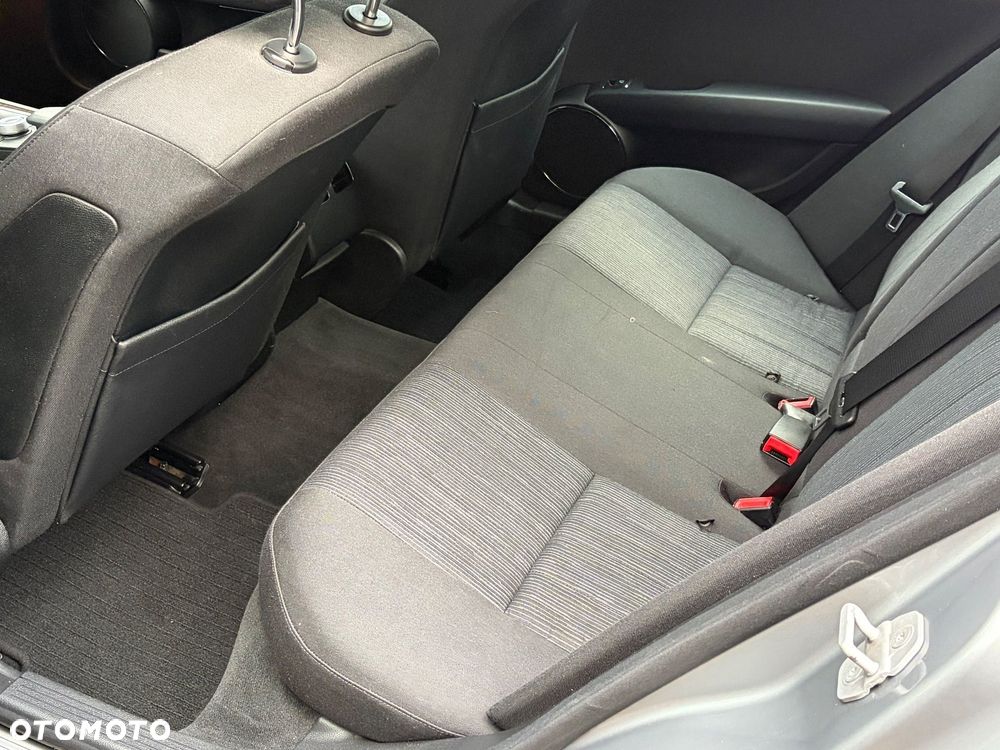 Mercedes-Benz Klasa C 180 Kompressor BlueEFFICIENCY Elegance - 22