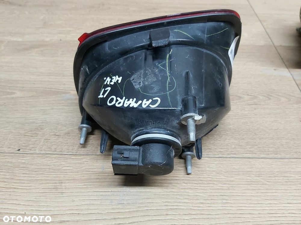 Chevrolet CAMARO V SS 6,2 v8 lampa lewy tył wewnętrzna 92212647 10-14r - 3