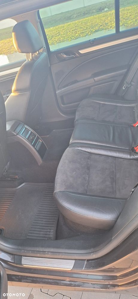 Skoda Superb 2.0 TDI Elegance DSG - 12