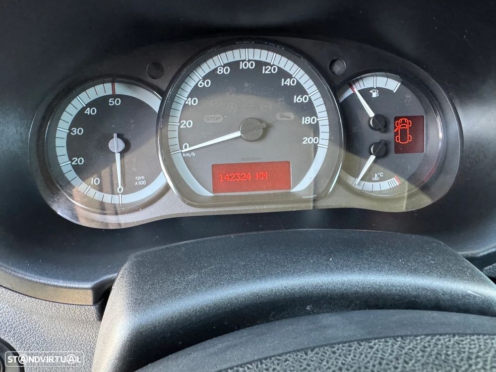 Mercedes-Benz CITAN COM IVA DEDUTIVEL NACIONAL - 17