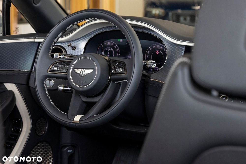 Bentley Continental GT - 26