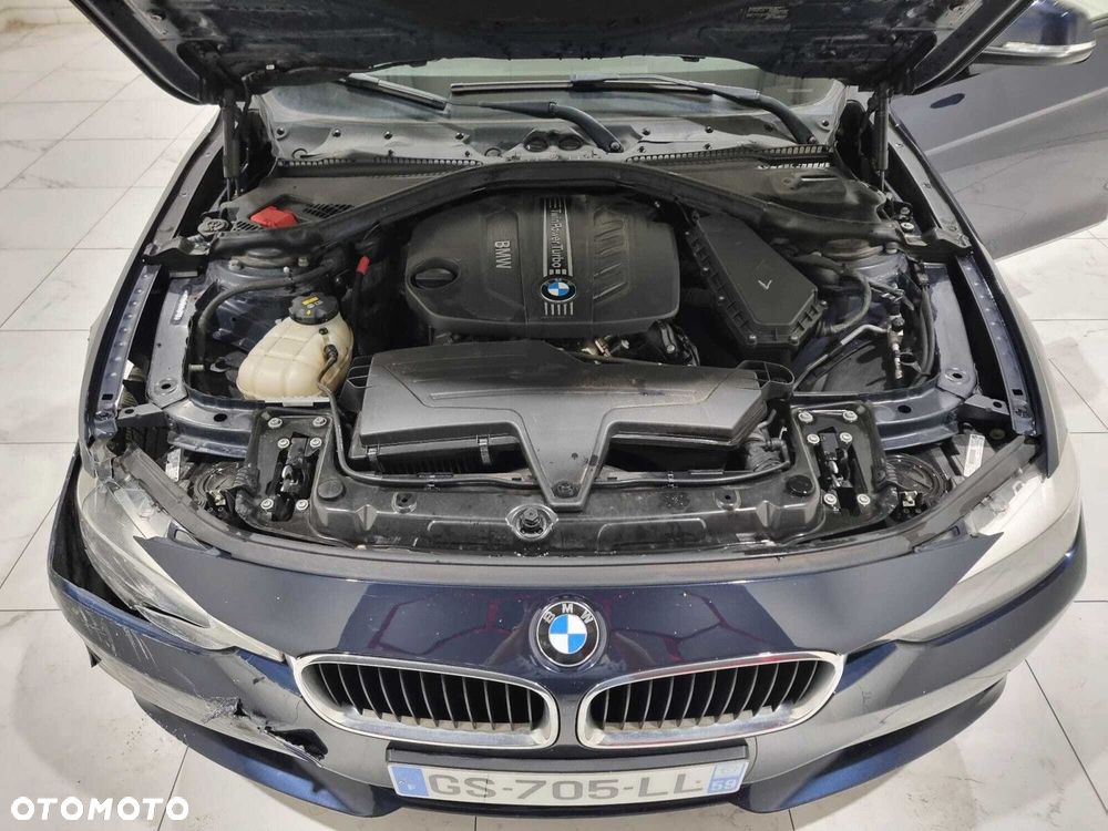BMW Seria 3 - 18