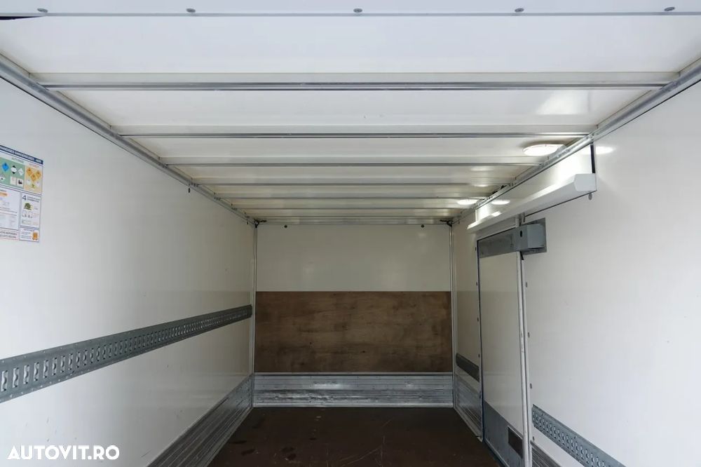 Renault MASTER / CONTAINER / LIFT / GVWR: 3500 KG / 2022 / IMPORTAT - 23