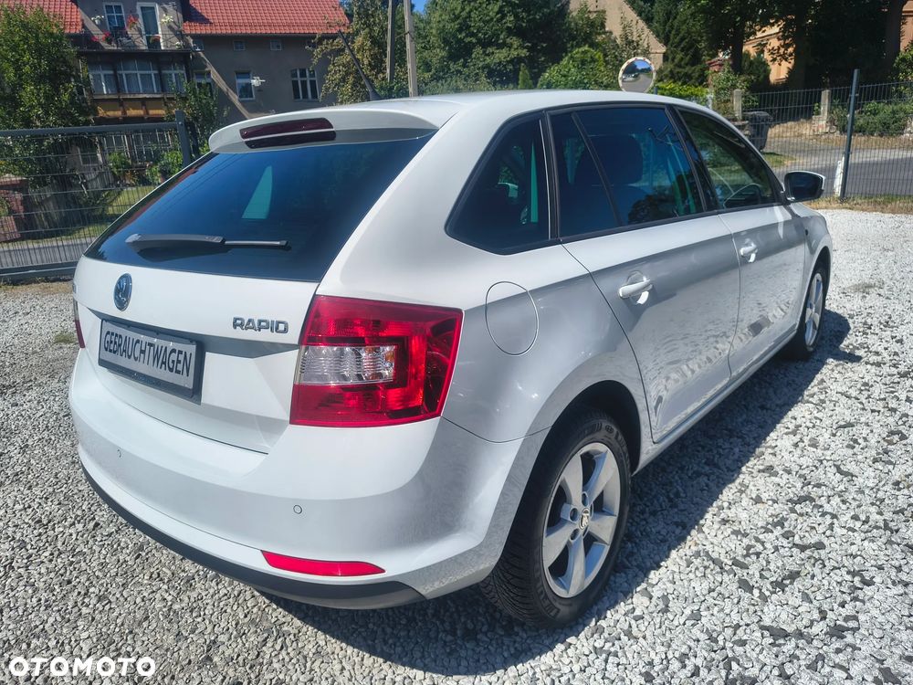 Skoda RAPID 1.2 TSI Elegance Green tec - 6