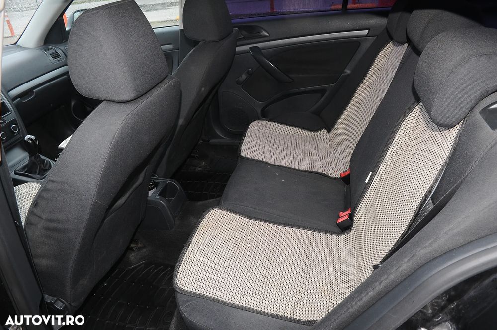 Skoda Octavia 1.6 TDI Ambiente - 8