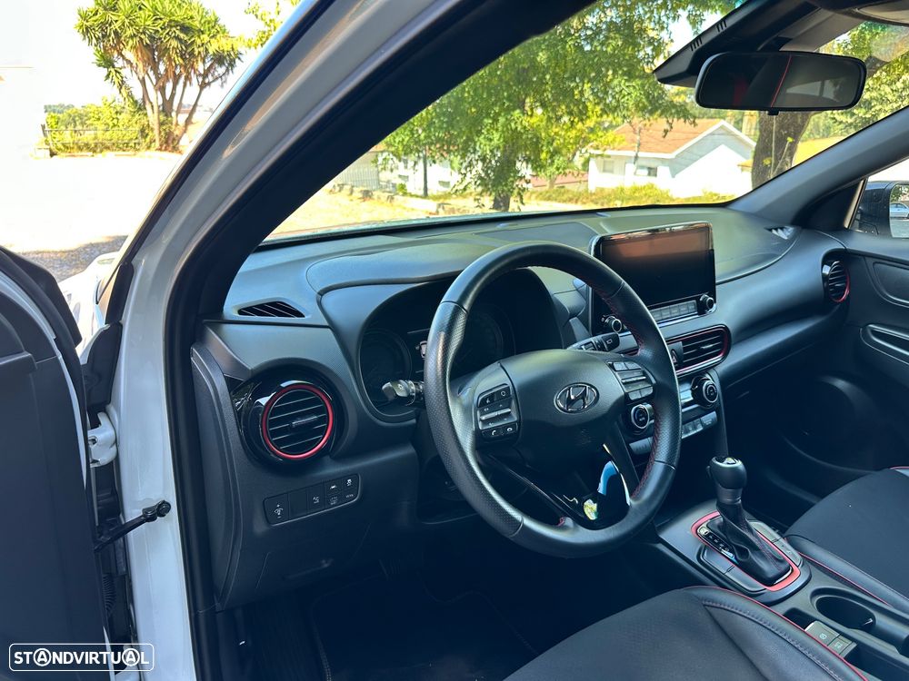 Hyundai Kauai 1.6 GDi HEV Premium - 23