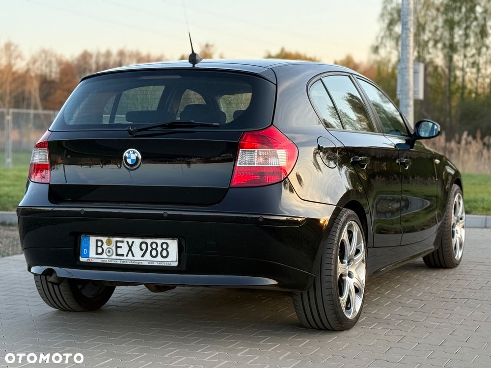 BMW Seria 1 120d DPF - 4