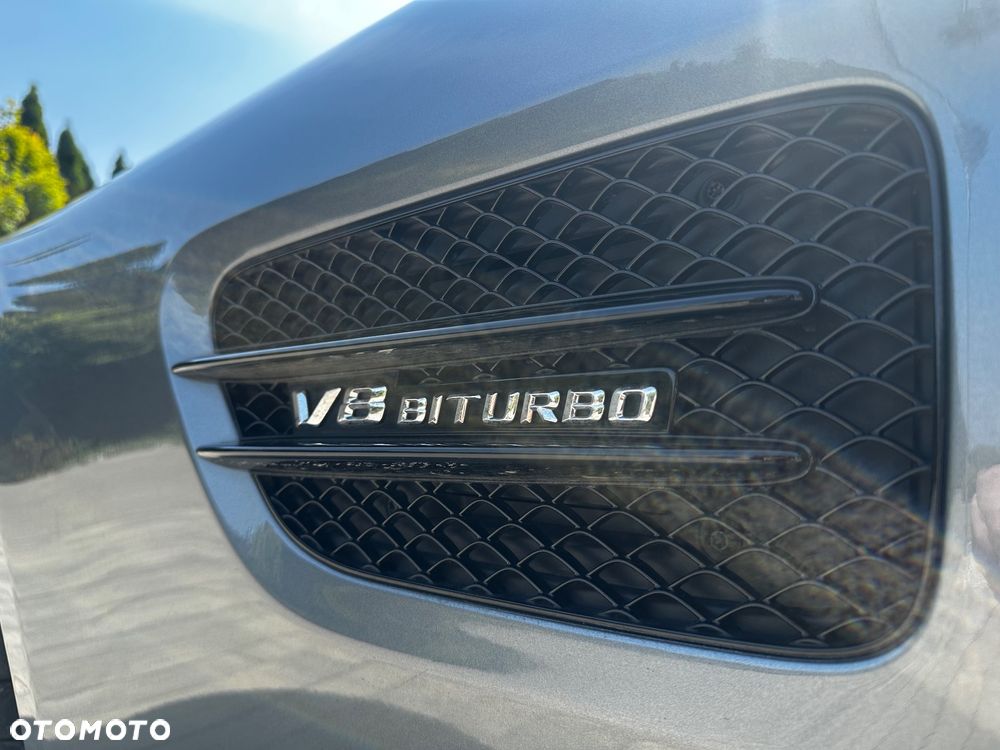 Mercedes-Benz AMG GT S - 14