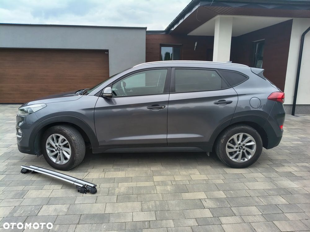Hyundai Tucson - 2