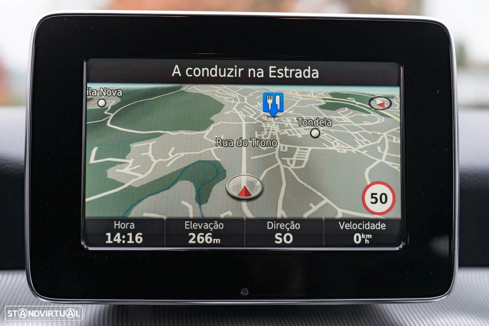 Mercedes-Benz CLA 200 Shooting Brake d Urban - 20