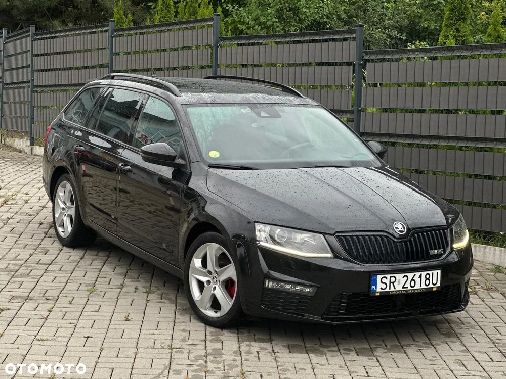 Skoda Octavia 2.0 TDI DSG RS - 3