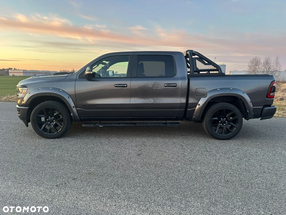 RAM 1500 5.7 Crew Cab Shortbed Laramie Sport - 4