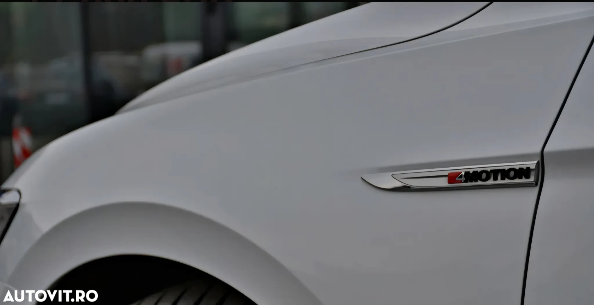 Volkswagen Passat Variant 2.0 TDI DSG 4Motion Highline - 27