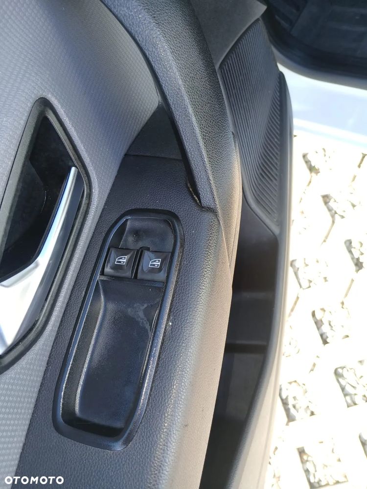 Renault EXPRESS - 19