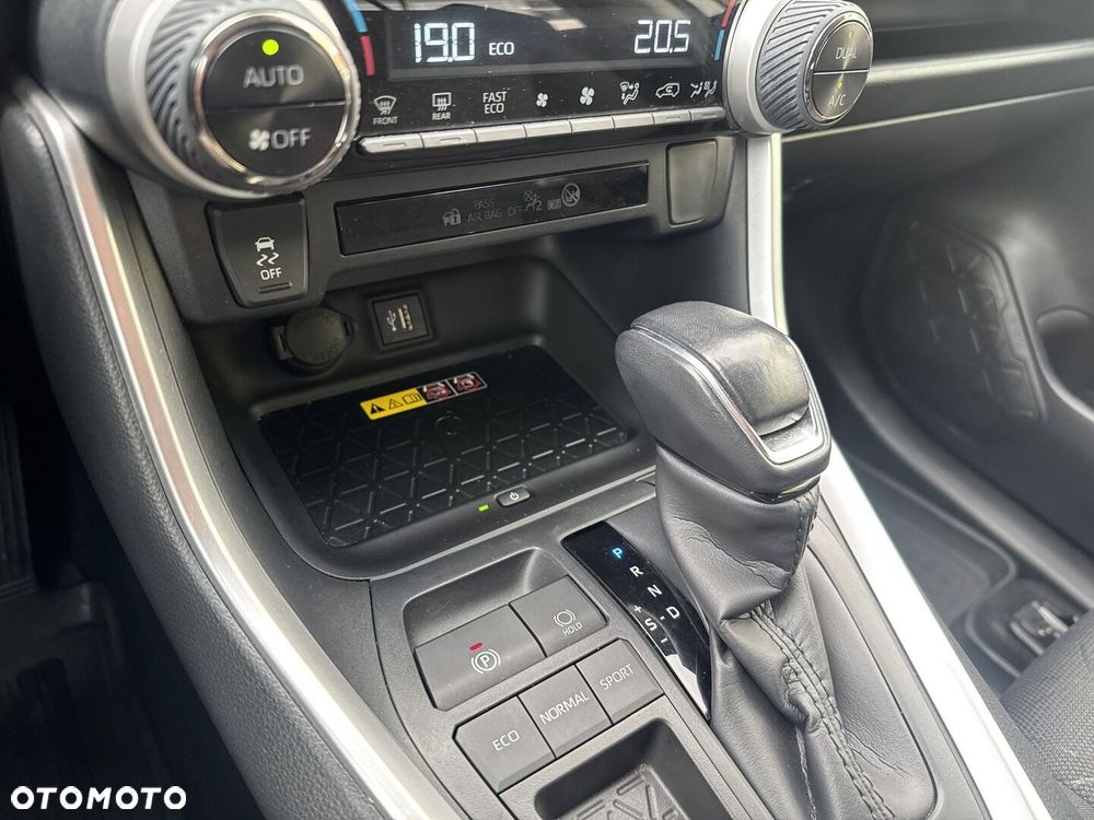 Toyota RAV4 2.5 Hybrid Comfort 4x2 - 23