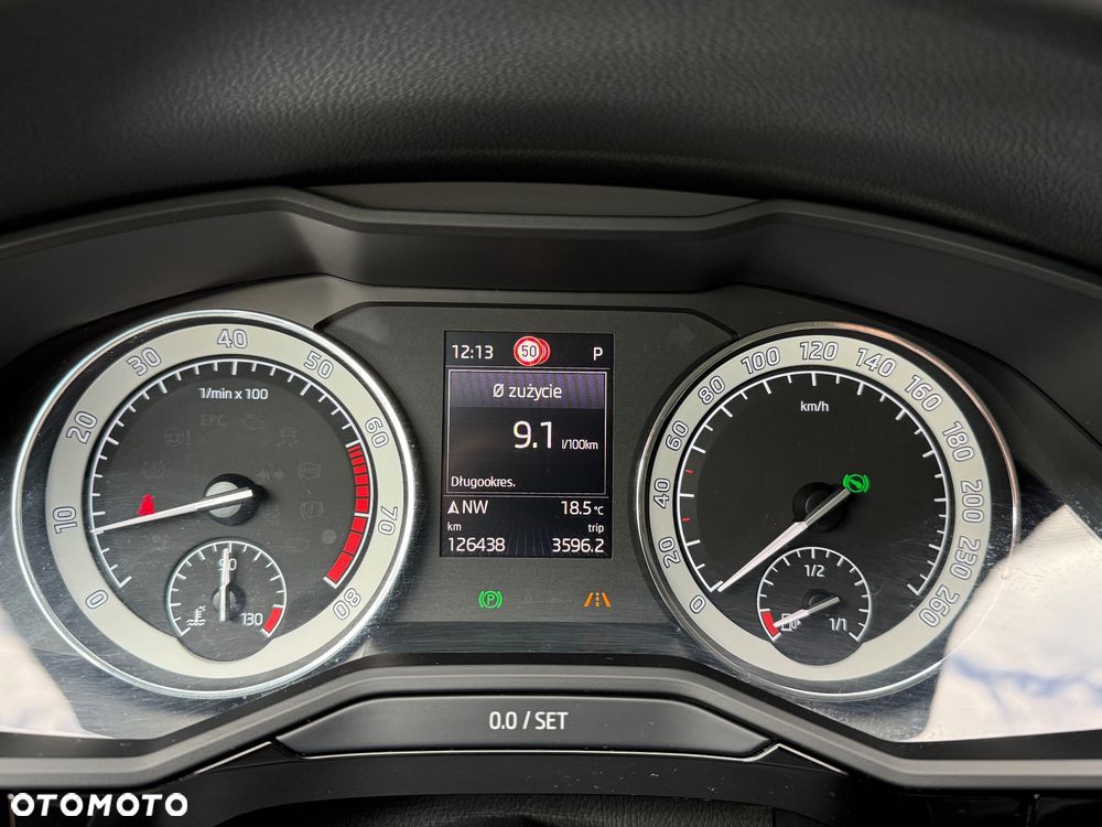 Skoda Superb 2.0 TSI 4x4 L&K DSG - 16