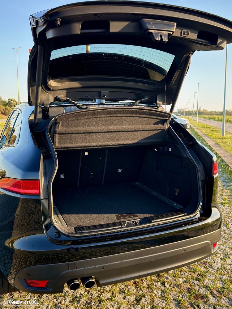 Jaguar F-Pace 20d AWD Aut. R-Sport - 17