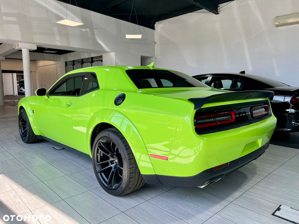 Dodge Challenger 6.4 Scat PackWidebody - 12