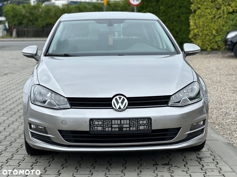 Volkswagen Golf 2.0 TDI BlueMotion Technology Highline - 2